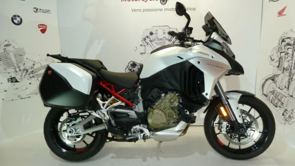 DUCATI MULTISTRADA V4 S DUCATI MULTISTRADA V4 S