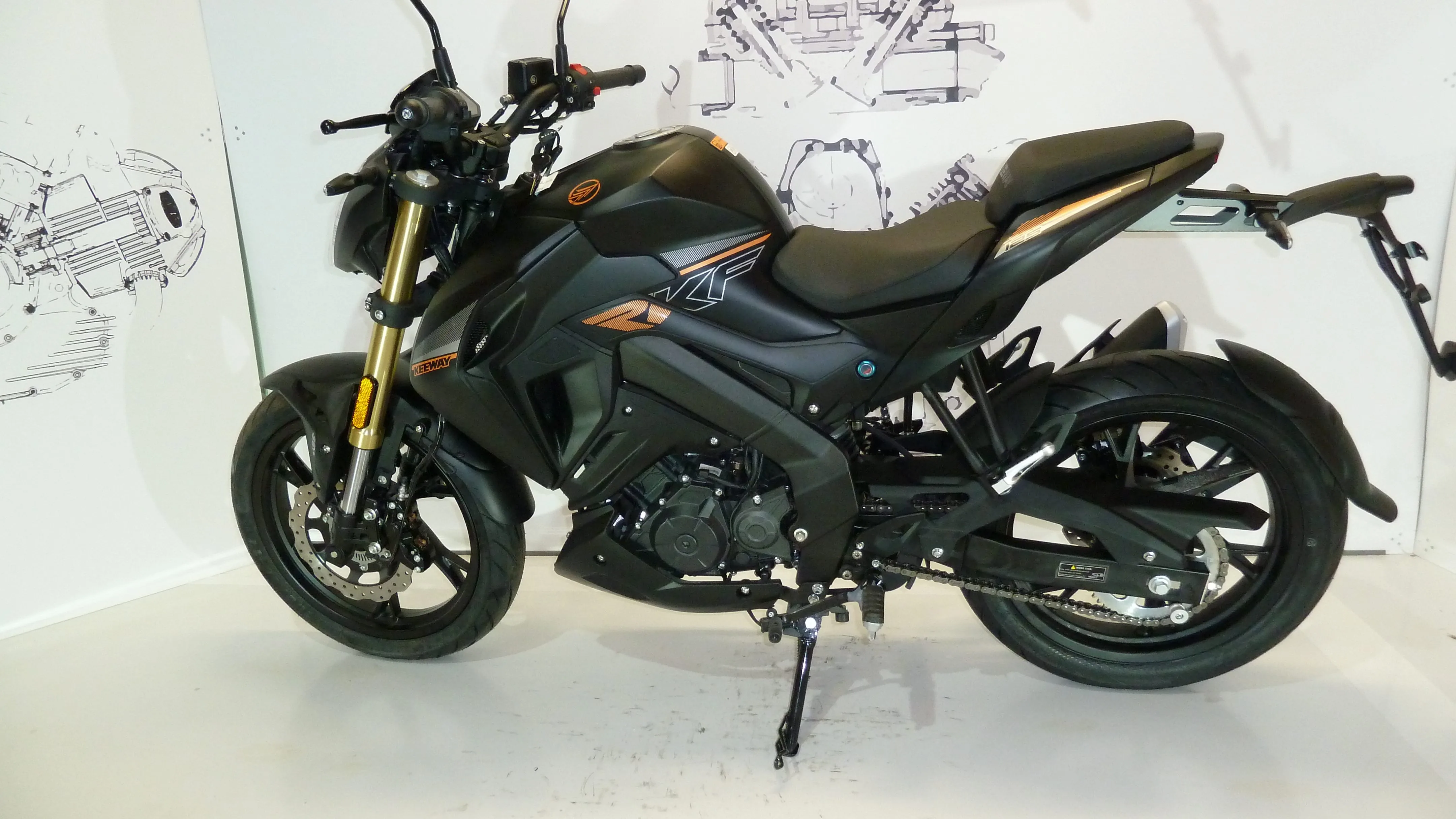 KEEWAY RKF 125 KEEWAY RKF 125